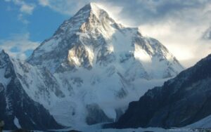 Духовность подобна горе на которую прдестоит взобраться